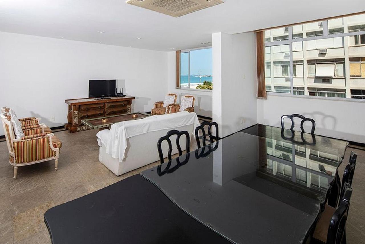 Espacoso 4 Quartos Em Copacabana 8 Pessoas Rio de Janeiro