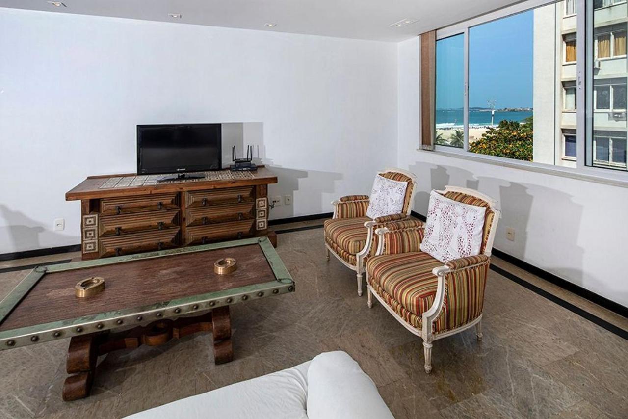 Espacoso 4 Quartos Em Copacabana 8 Pessoas